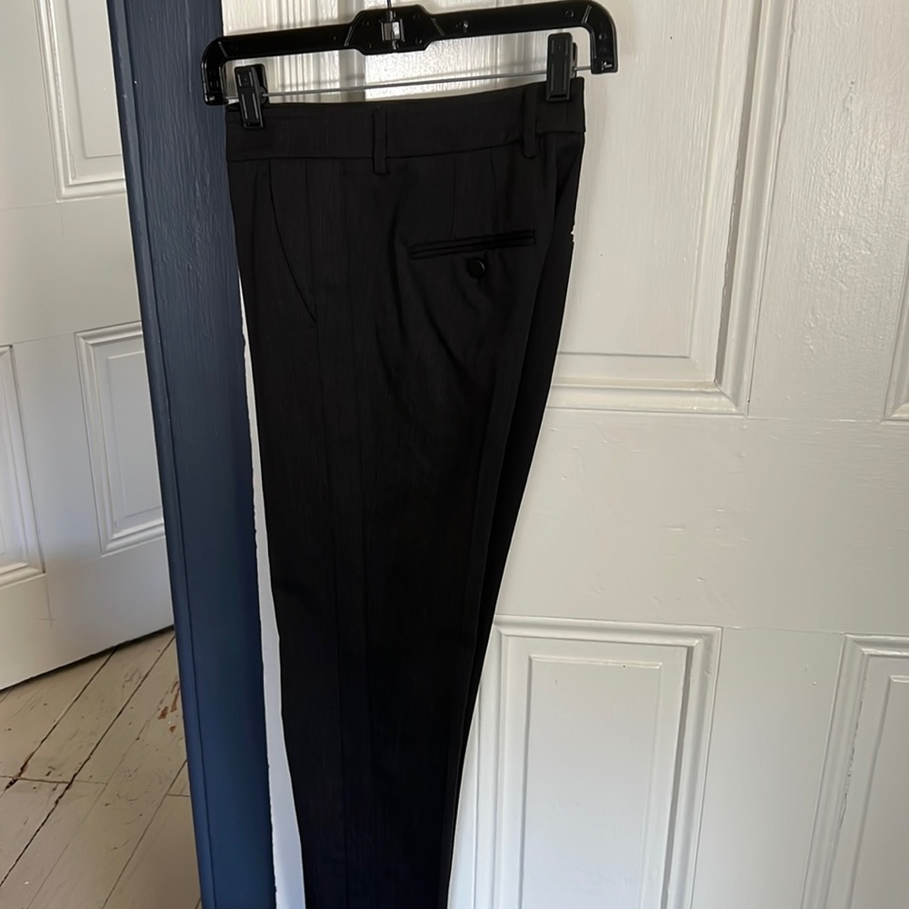 Vince size 4 wool and spandex like new pants. Beautiful dark grey.